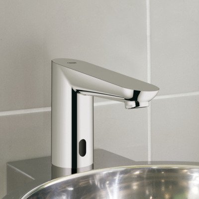 GROHE Euroeco Cosmopolitan E waterbesparende wastafelkraan infrarood zonder menging met trafo 230V chroom