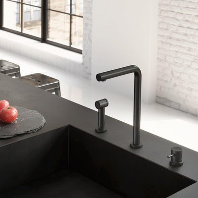 Hotbath Fellow keukenmengkraan driegats met draaibare uitloop en uitneembare handdouche verouderd messing