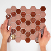 The Mosaic Factory Valencia mozaïektegel - 27.6x32.9cm - wandtegel - Zeshoek/Hexagon - Gerecycled glas Burgundy mat/glans SW374589