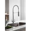 Crosswater Cook keukenkraan dubbele bediening met flexibele veer uitloop met handdouche met bediening chroom OUTLETSTORE STORE30455