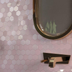 The Mosaic Factory Valencia mozaïektegel - 27.6x32.9cm - wandtegel - Zeshoek/Hexagon - Gerecycled glas Pink mat/glans SW374588