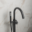Crosswater MPRO Badkraan - vrijstaand - met staafhanddouche - zwart mat SW209267