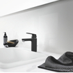 GROHE Eurosmart Cosmopolitan wastafelkraan met medium uitloop zwart SHOWROOMMODEL SHOW18882