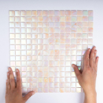 The Mosaic Factory Amsterdam mozaïektegel 2x2x0.4cm voor wand en vloer voor binnen en buiten vierkant Glas Licht Roze SW62157