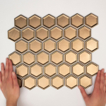 The Mosaic Factory Barcelona mozaïektegel 5.1x5.9x0.6cm voor wand binnen en buiten vorstbestendig hexagon brons metallic met rand per matje SW397934