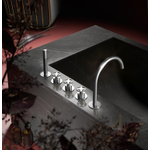 Hotbath Cobber @work 5-gats inbouwbadrandcombinatie met 2 mengkraan knoppen en draaibare uitloop geborsteld nikkel SW440690