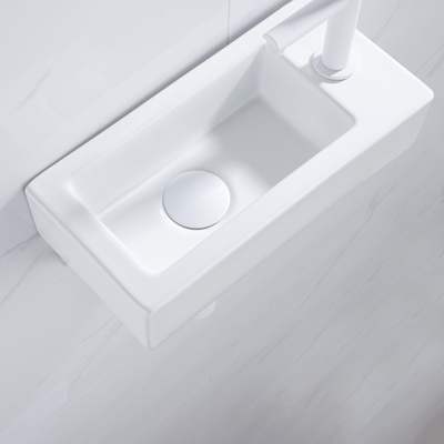 QeramiQ Fuente Fonteinset - 37.5x18.5x9cm - keramiek - kraangat rechts - fonteinkraan mat wit - afvoerplug - verlaagd sifon - Glans wit