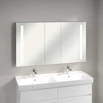 Villeroy & Boch My View 14+ spiegelkast met 3 deuren met LED verlichting verticaal 130x75x17.3cm incl. afsluitbare medicijnbox