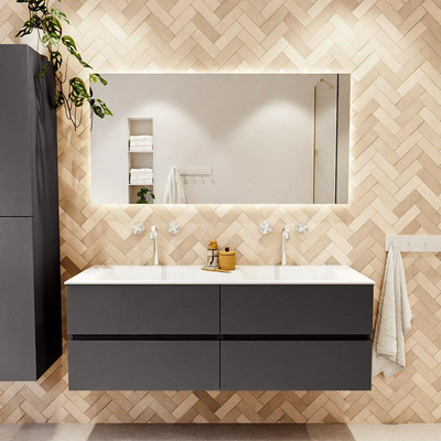 MONDIAZ VICA Badkamermeubelset - 140cm - onderkast dark grey - 4 lades - wastafel cloud dubbel - 2 kraangaten - 60cm hoge versie - talc