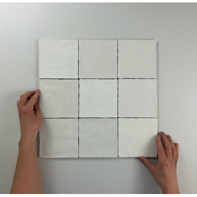 By Goof Moos White glans handvorm 13x13