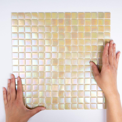 The Mosaic Factory Amsterdam mozaïektegel - 32.2x32.2cm - wand en vloertegel - Vierkant - Glas Light Cream glans
