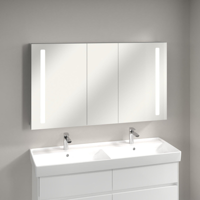 Villeroy & Boch My View spiegelkast met 3 deuren met geïntegreerde LED verlichting verticaal 130x75x17.3cm