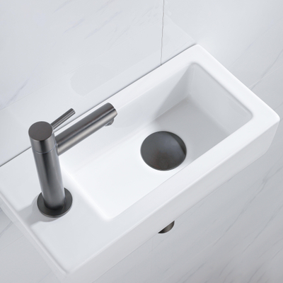 QeramiQ Fuente Fonteinset - 37.5x18.5x9cm - keramiek - kraangat links - fonteinkraan gunmetal - afvoerplug - verlaagd sifon - Glans wit