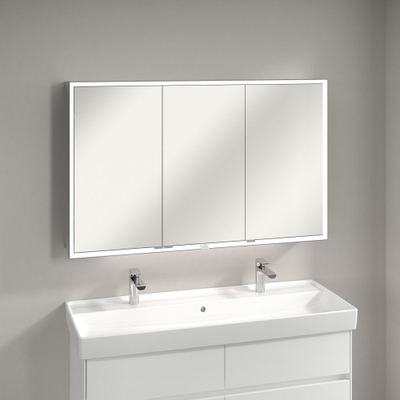 Villeroy & Boch My View Now spiegelkast m. 3 deuren m. led verlichting en wastafelverlichting 120x75x16.8cm m. sensorschakelaar