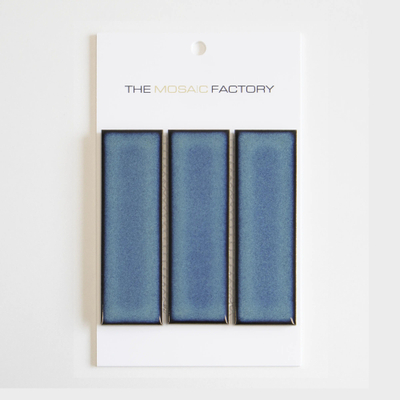 SAMPLE The Mosaic Factory Barcelona mozaïektegel - 15x25cm - wandtegel - Rechthoek - Porselein Azure Blue speckle Glans