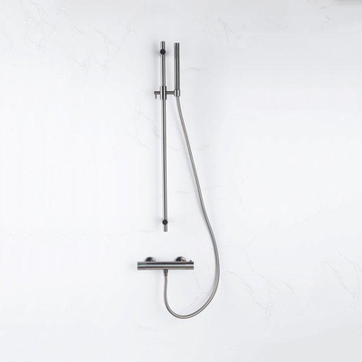 Fortifura Calvi douchekraan met glijstangset met staafhanddouche, metalen doucheslang Geborsteld Gunmetal PVD (antraciet)
