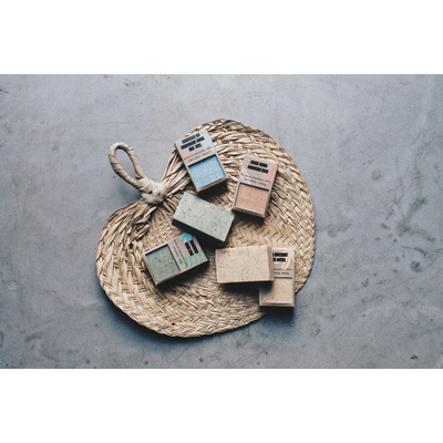 Wellmark Zeep Vegan Soap Bar Green Flower Bran Yellow OUTLETSTORE