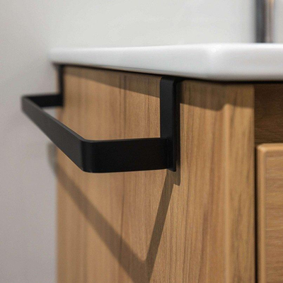 Adema Chaci handdoekrek - universeel - mat zwart