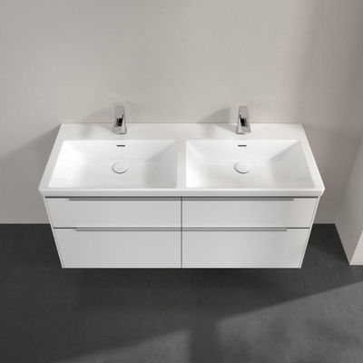 Villeroy & Boch Subway 3.0 wastafelonderkast 130x55x45cm met aluminium glanzende greep 2 sifonuitsparingen links en rechts spaanplaat Pure White