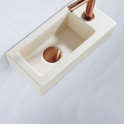 QeramiQ Fuente Fonteinset - 37.5x18.5x9cm - keramiek - kraangat rechts - fonteinkraan geborsteld koper - afvoerplug - verlaagd sifon - Mat Beige