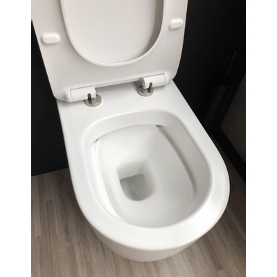 Qisani Alfa Comfort toilet 52x36cm diepspoel spoelrandloos hoogglans wit zonder zitting