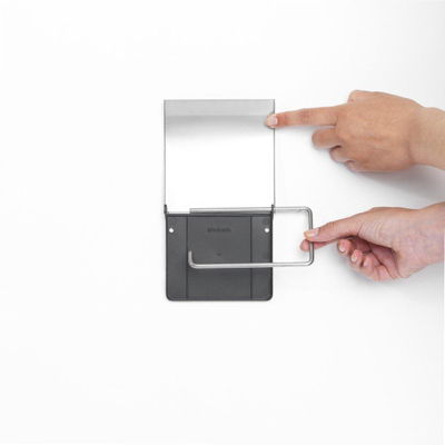 Brabantia ReNew toiletrolhouder met klep ReNew brilliant steel