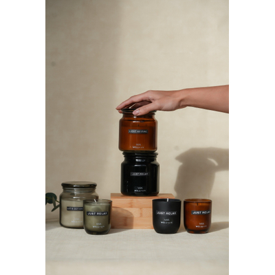 Wellmark Geurkaars Groot bruin glas Cedarwood tekst LIGHT MY FIRE Black label SHOWROOMMODEL