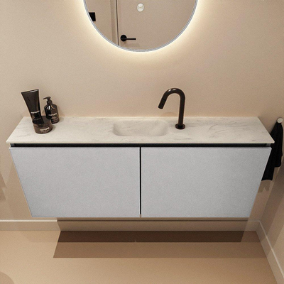 MONDIAZ TURE-DLUX 120cm toiletmeubel Plata. EDEN wastafel Opalo positie midden. Met 1 kraangat.
