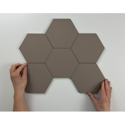 Cifre Ceramica Hexagon Timeless wand- en vloertegel - 15x17cm - 9mm - Zeshoek - Taupe mat