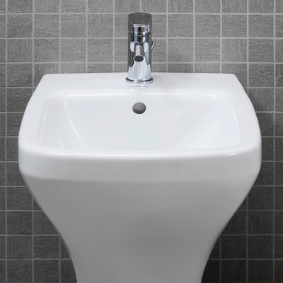 Duravit DuraStyle staand bidet back to wall 37x57cm met overloop met kraangat wit