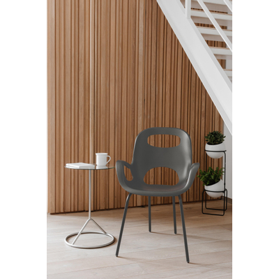 Umbra Oh designerstoel 62x61x86cm voor binnen en buiten weerbestendig polyester houtskool