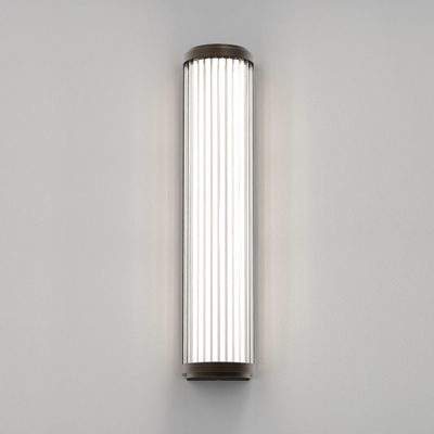 Astro Versailles 370 LED Wandlamp 37x8x8cm IP44 verlichting geintegreerd brons schade!- OUTLET UDEN