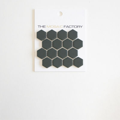 SAMPLE The Mosaic Factory Hexagon mozaïektegel - 12.5x15 - wand en vloertegel - Zeshoek/Hexagon - Porselein Camo Green Mat