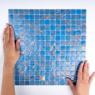 The Mosaic Factory Amsterdam mozaïektegel 2x2x0.4cm voor wand en vloer voor binnen en buiten vierkant Glas Blauw