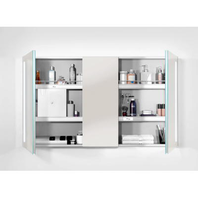 Villeroy & Boch My View 14+ spiegelkast met 3 deuren met LED verlichting verticaal 130x75x17.3cm incl. afsluitbare medicijnbox