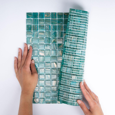 The Mosaic Factory Amsterdam mozaïektegel 2x2x0.4cm voor wand en vloer voor binnen en buiten vierkant Glas Turquoise