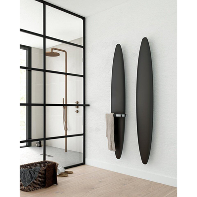 Instamat Blade Designradiator Elektrisch H 1700 x L 250 Mm Incl. Wandconsoles Chroom Geborsteld