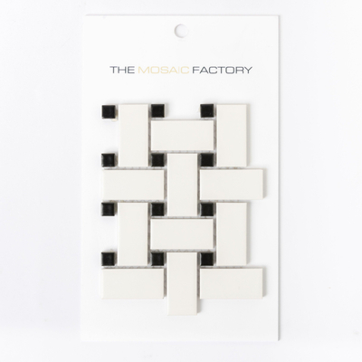 SAMPLE The Mosaic Factory Paris mozaïektegel 2.3x4.8x0.6cm en 1.5x1.5x0.6cm wandtegel voor binnen en buiten basketwave porselein wit met zwart