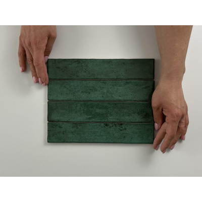 Cifre Ceramica Kalon wandtegel - 5x25cm - Green glans (groen)