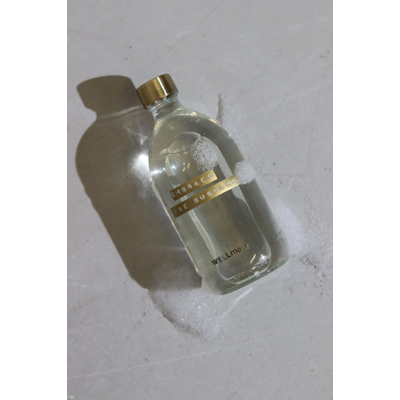 Wellmark Badzeep helder glas messing dop fles 500ml tekst EMBRACE THE BUBBLES