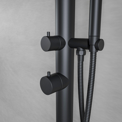 Fortifura Outdoor Deluxe Vrijstaande Buitendouche - RVS 316 - handdouche - regendouche - mat zwart