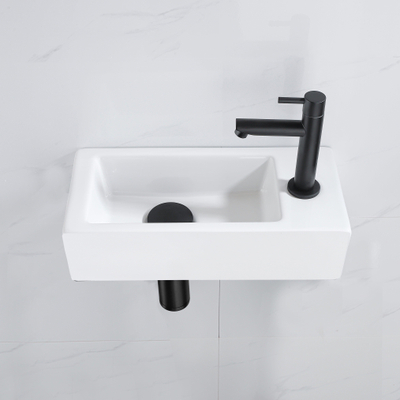 QeramiQ Fuente Fonteinset - 37.5x18.5x9cm - keramiek - kraangat rechts - fonteinkraan zwart mat - afvoerplug - verlaagd sifon - Mat wit