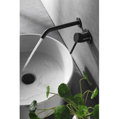 Wiesbaden Ribbd eenhendel wastafelkraan met coldstart inbouw compleet gunmetal