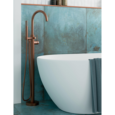 Crosswater MPRO Badkraan - vrijstaand - met staafhanddouche - brons geborsteld