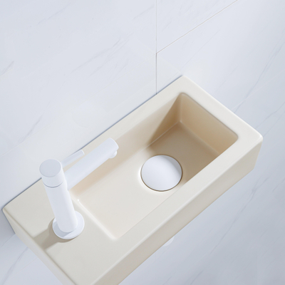 QeramiQ Fuente Fonteinset - 37.5x18.5x9cm - keramiek - kraangat links - fonteinkraan mat wit - afvoerplug - verlaagd sifon - Mat Beige