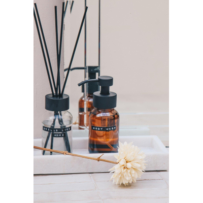 Wellmark Body Wash bruin glas zwarte pomp 250ml BODY WASH Black label SHOWROOMMODEL