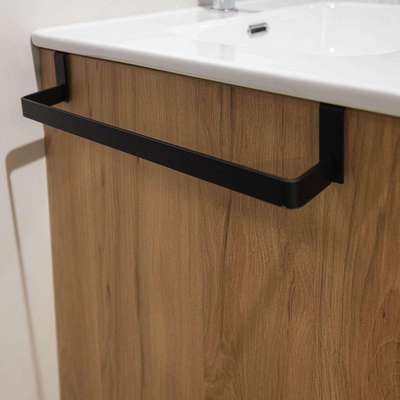 Adema Chaci handdoekrek - universeel - mat zwart