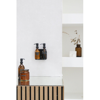 Wellmark Handcreme bruin glas zwarte pomp 250ml tekst IT IS ALL-IN YOUR HANDS Black label SHOWROOMMODEL