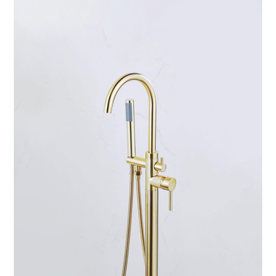 Fortifura Calvi vrijstaande badkraan 107.8cm met handdoucheset Geborsteld Messing PVD (Goud) OUTLETSTORE
