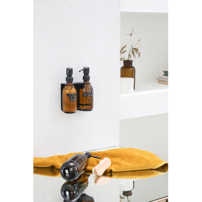 Wellmark Handcreme bruin glas zwarte pomp 250ml tekst IT IS ALL-IN YOUR HANDS Black label SHOWROOMMODEL